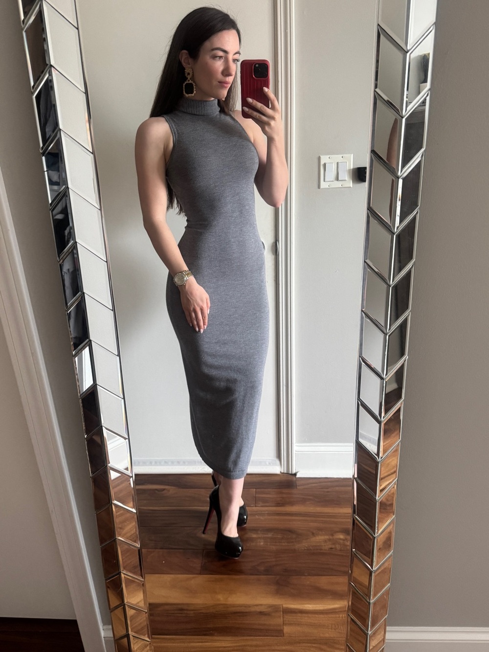 Sleeveless Gray Mock-Neck Bodycon Midi Dress